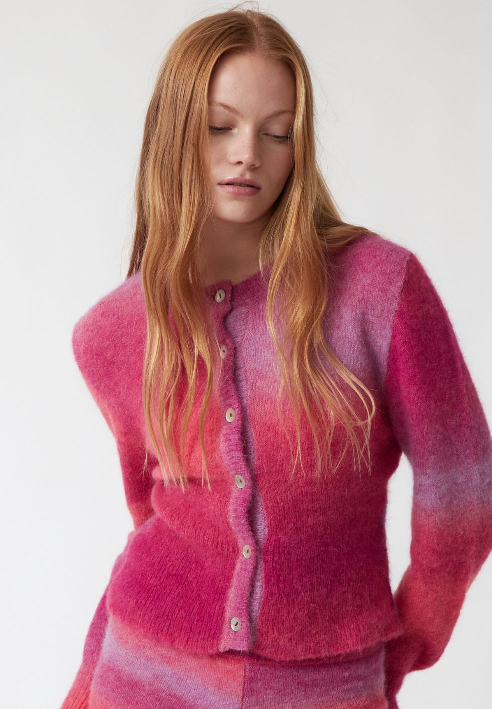 Jade Cardigan Pink Gradient-Knitwear- by AMT- Verse Amsterdam