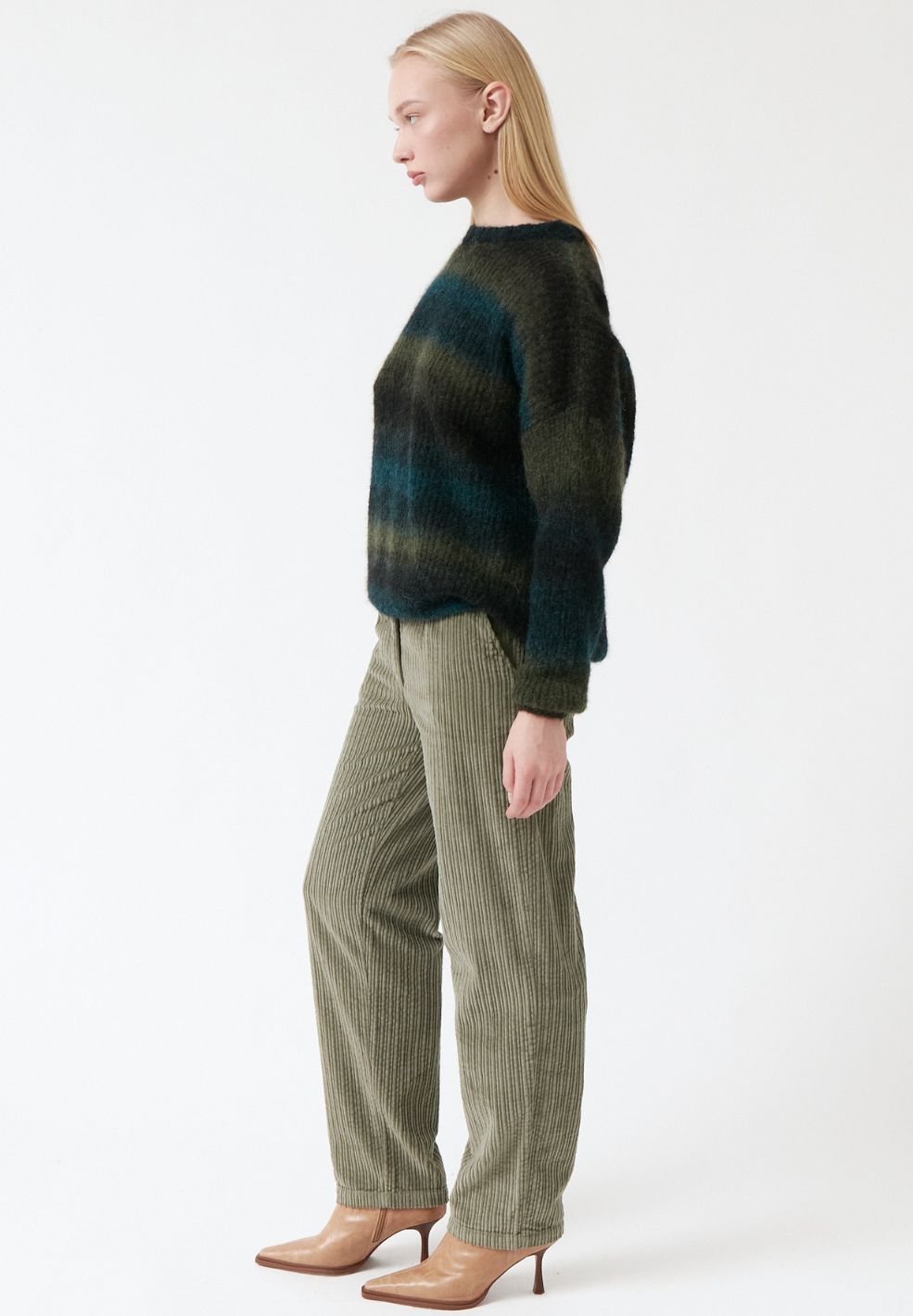 Jade Round Neck Knit Green Gradient-Knitwear- by AMT- Verse Amsterdam