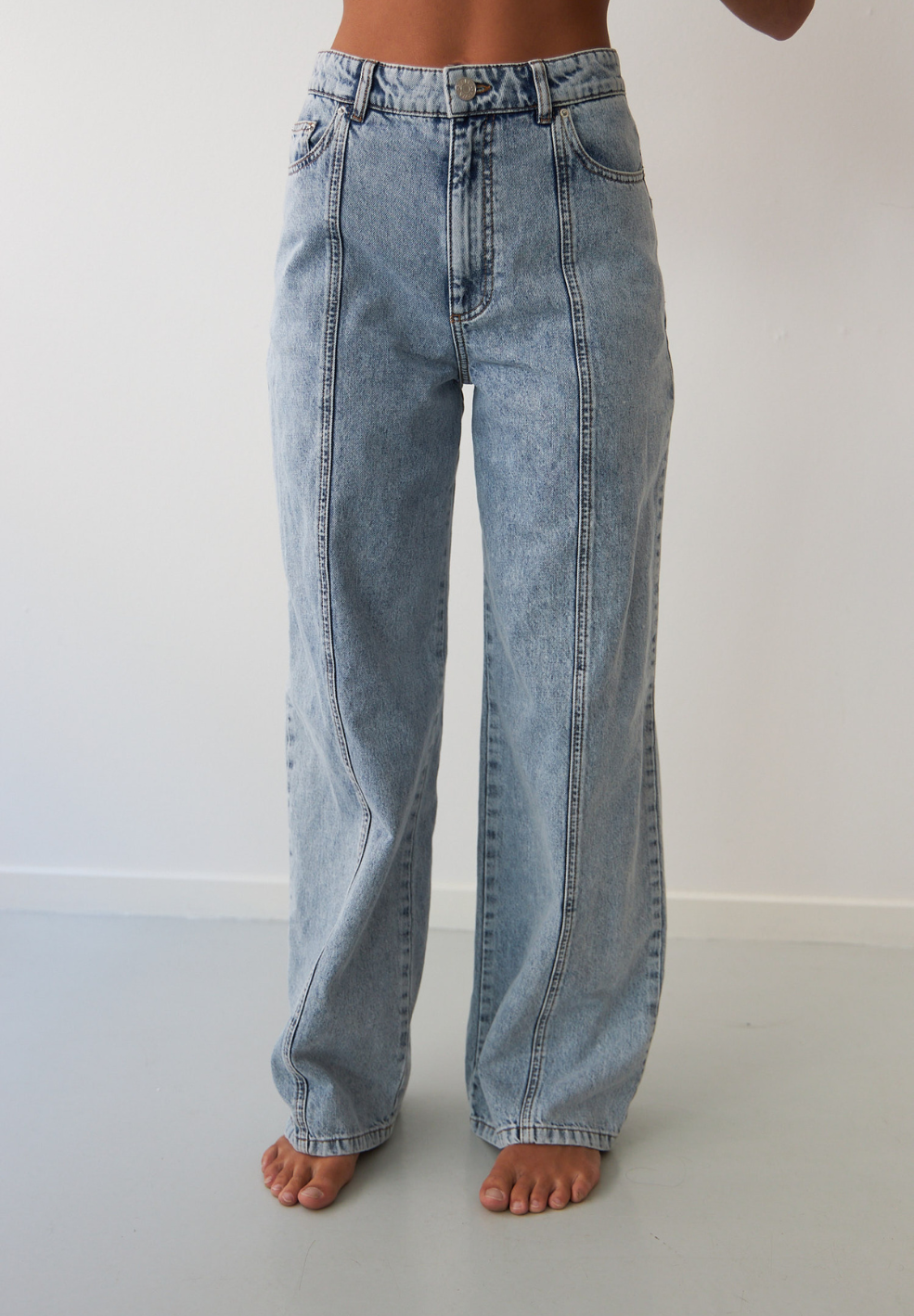Moon Wash Denim Pants-Jeans- by Stella Nova- Verse Amsterdam