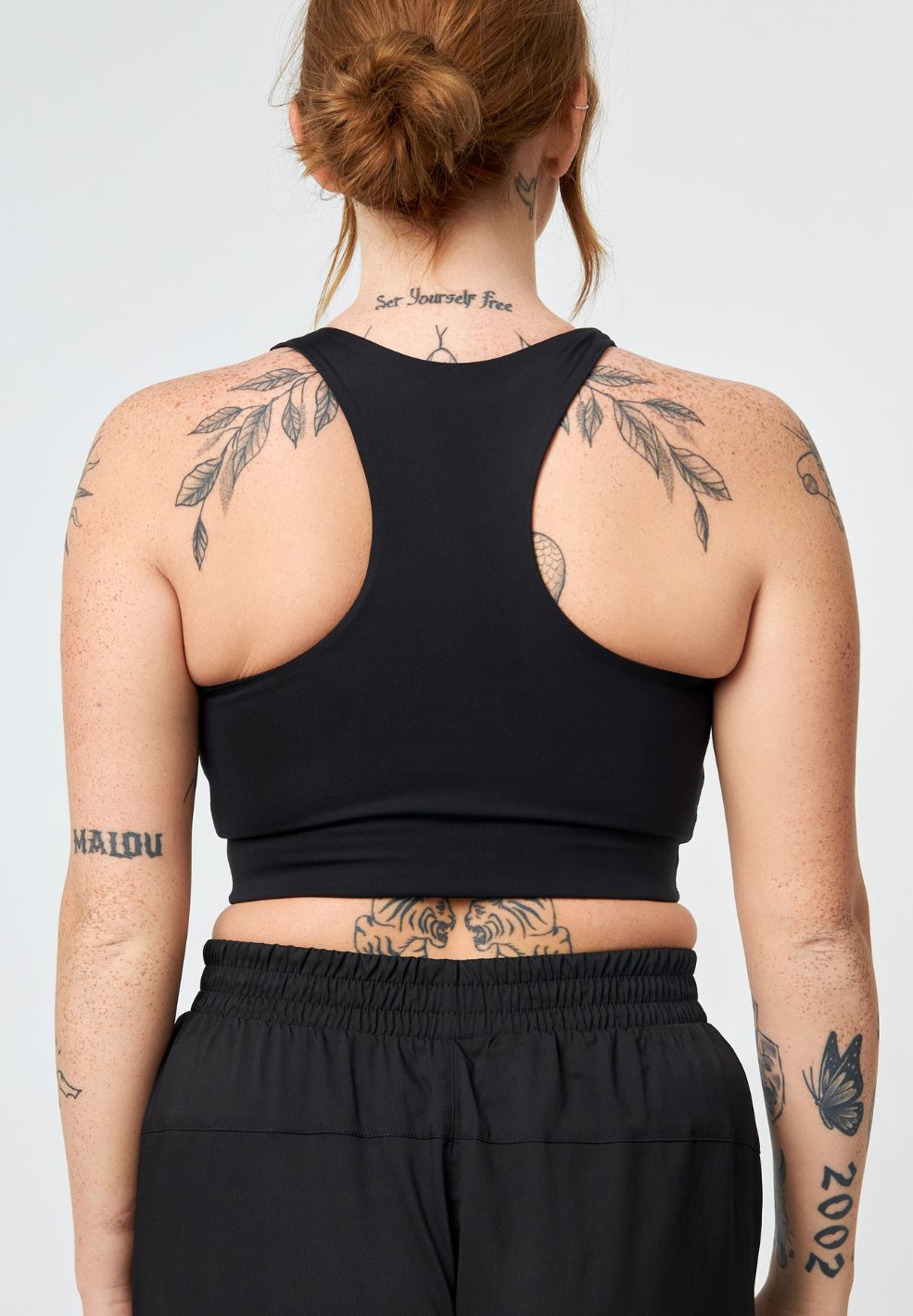 Dylan Bra Black-Sportswear- by Girlfriend Collective- Verse Amsterdam