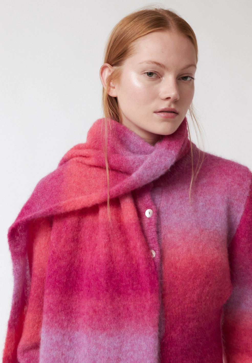 Jade Scarf Pink Gradient