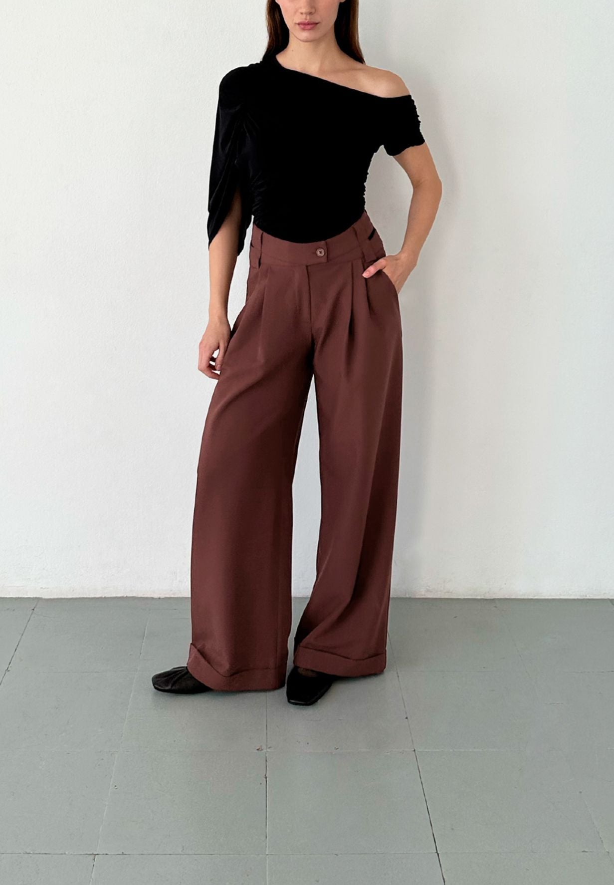 Smith Pants Brown-Pants- by Laagam- Verse Amsterdam