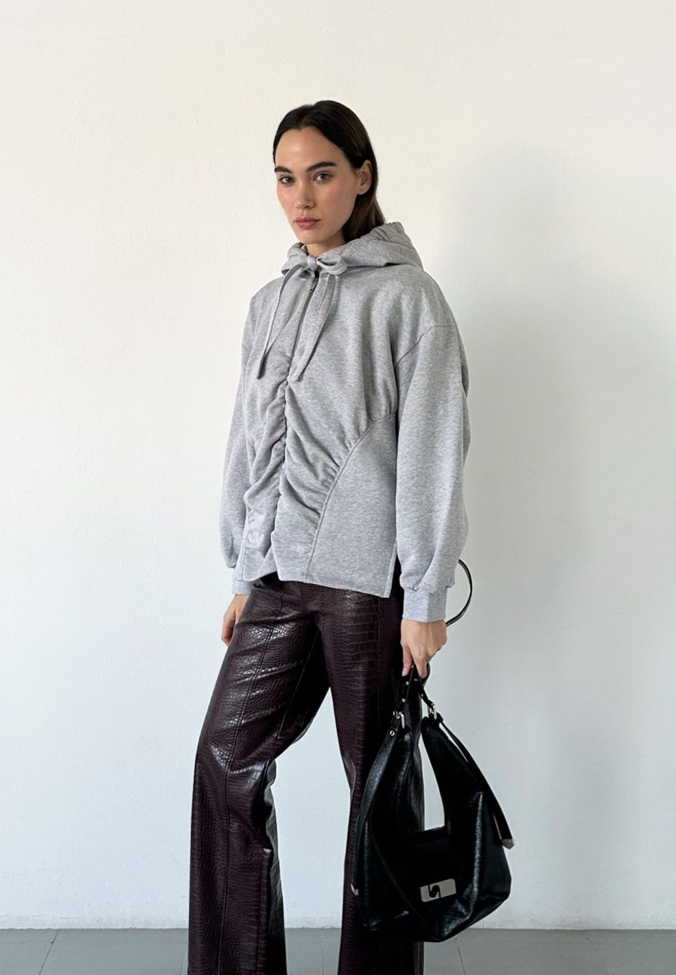 Detroit Grey Sweatshirt-Knitwear- by Laagam- Verse Amsterdam