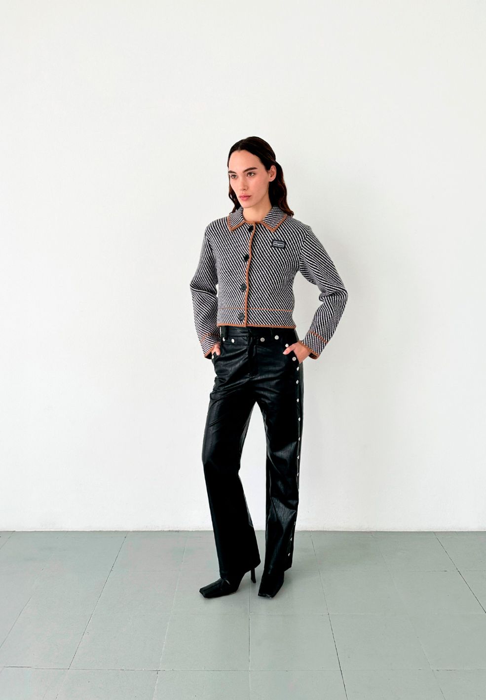 Beverly Grey Stripe Cardigan-Knitwear- by Laagam- Verse Amsterdam