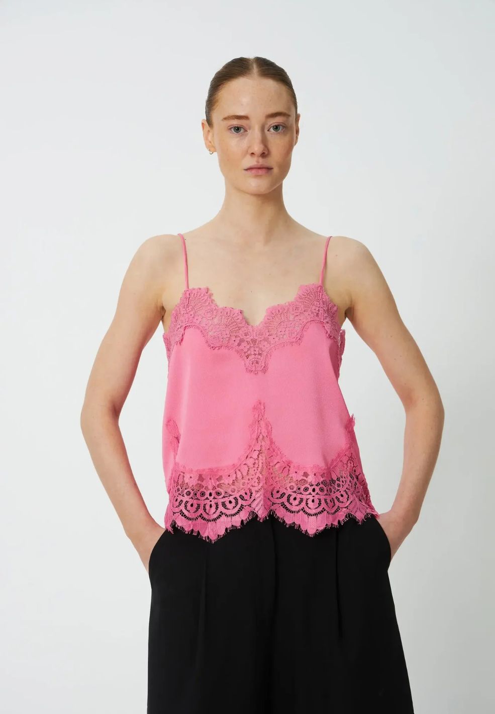 Underlayer Lace Top Amazing Pink