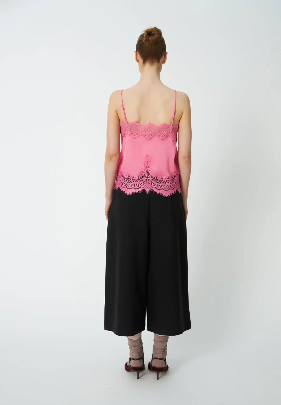 Underlayer Lace Top Amazing Pink