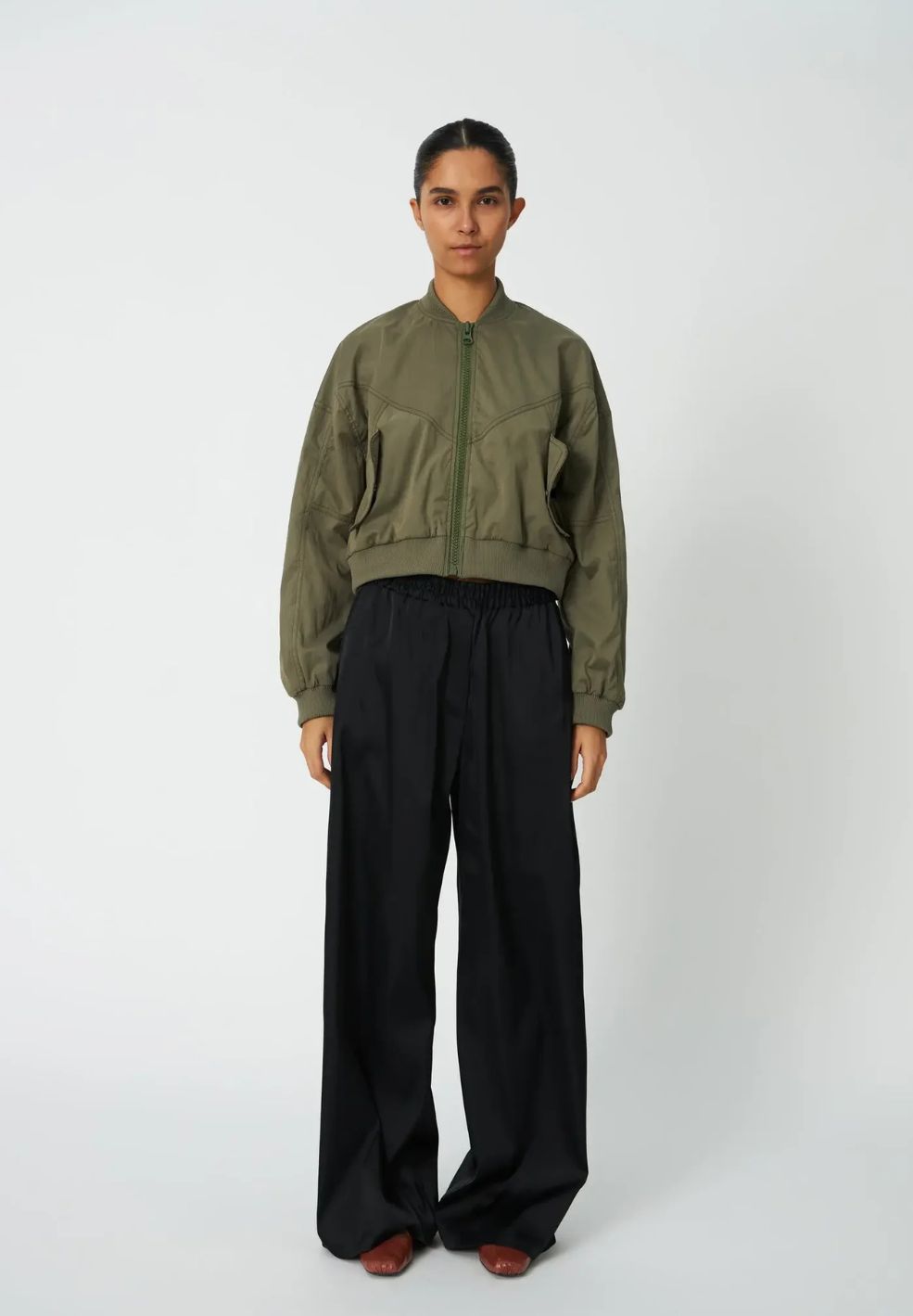 Loose Pant With Elastic Waist Black