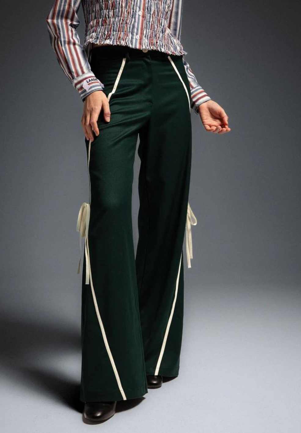 Vicky Tracksuit Pant Green-Pants- by Laagam- Verse Amsterdam