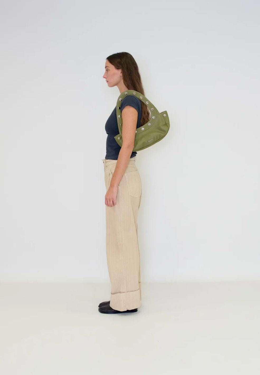 Sali Shoulder Bag Khaki from 100% nappa leather on model 2 | Verse Good Store